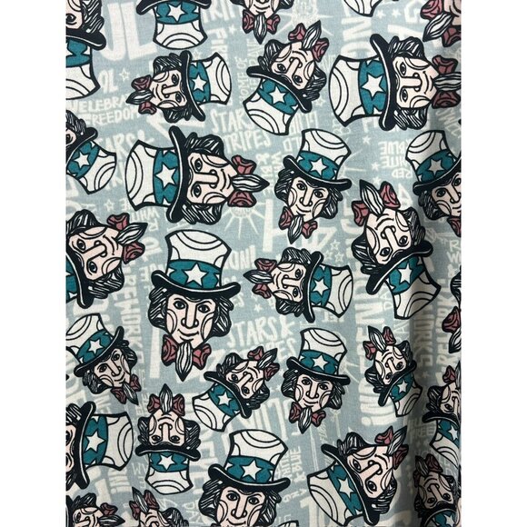 LulaRoe Irma Women's Patriotic Nutcracker Top - Picture 2 of 7